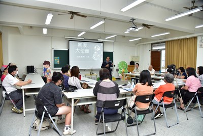 學員風雨無阻參加客家大使館活動