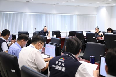 中市府積極處置，跨局處啟動五大措施，包括加速山區邊坡保護與道路修復，也啟動環境消毒、災損農作救助與衛生醫療關懷等多面向作為，穩健推進讓市民安心