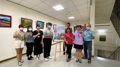 洽公空間添藝文氣息「遇見芳跡」陳淑芳油畫展龍井地所登場 (2)