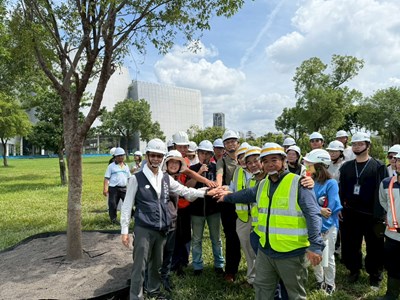 01-力挺創新精進！導入空氣盆，中央公園全樹型示範移種植，產官學齊聲支持_0