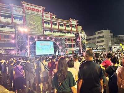 晚會現場氣氛熱烈 吸引眾多民眾共襄盛舉