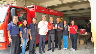 富宇建設機構捐贈消防小水箱車強化臺中市消防救災能力守護市民安全_0
