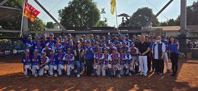 教育局劉姵君專委至賽場恭賀選手