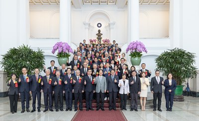 01-中市建設局獲總統賴清德接見！表揚兩項工程榮獲國家建築金質獎殊榮_0