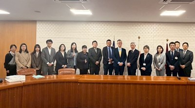 中市經發局與廣島商工勞動局交流