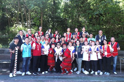 市長親臨谷關部落市集協助行銷_0