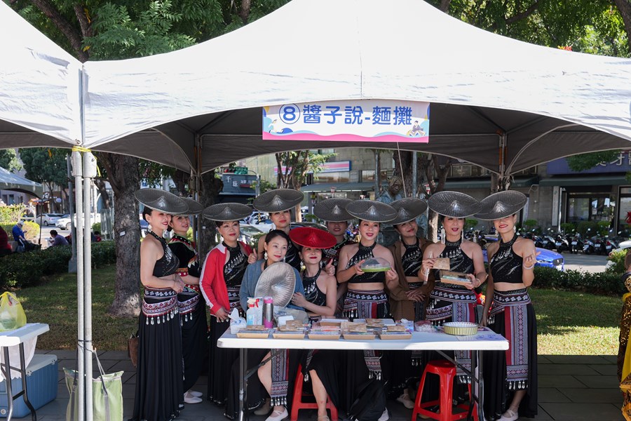 多元文化攤位2