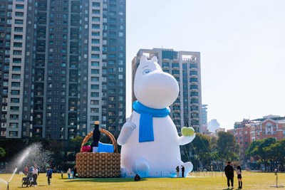 全世界最大的「巨型姆明」_0_0