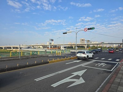 市府持續檢視台74線銜接地方道路路口號誌，提升行車效率