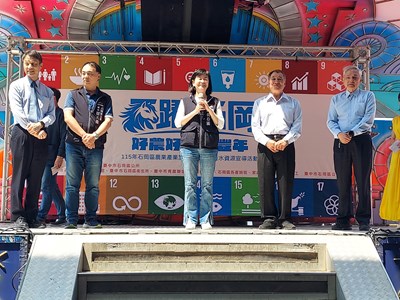 臺中市農業局主任秘書黃春滿致詞