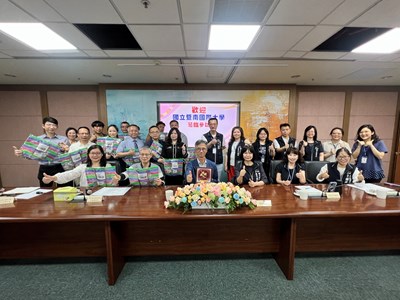 中市地稅局AI智慧客服獲獎無數 暨南大學準博士成團也來訪