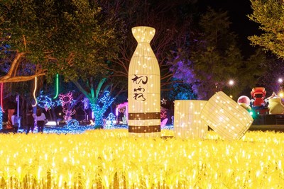 「光環境燈組」巧妙融入屯區香米、海線生態保育、山城鮮果及城區創意能量等意象，勇奪「概念設計類」金獎