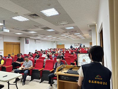 圖1.遶境前，食安處辦理「115年大甲媽祖繞境活動-食品衛生講習」。_0