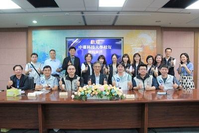 台中地稅局數位治理有成，牙技師公會也來跨域參訪_0