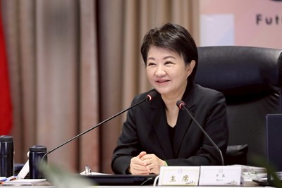 溫馨迎接母親節 德芙蘭國小奪冠添喜訊、美村園區啟動老照片徵集 盧市長：多陪媽媽、關心健康