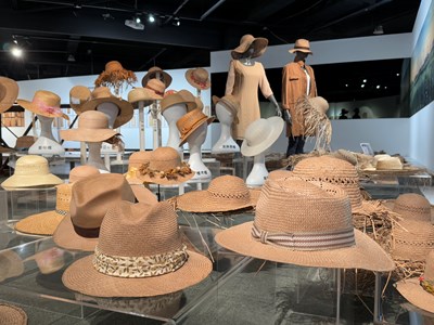 《臺灣草帽王國》微型展一次展出各種素材和造型的草帽_0