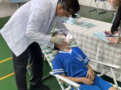 醫生用牙菌斑顯示器檢核結果