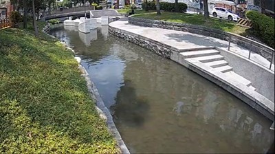綠川水岸環境持續維護管理，河道水流穩定、水岸設施完善，展現臺中市推動水環境改善成果