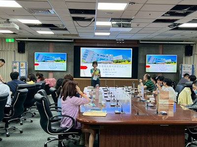 地稅局賴主任秘書玲慧於講習上半場開場致詞