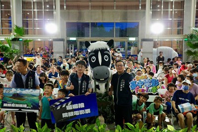 《蠟筆小新》打頭陣！「台中電影Fun-In季」開跑　新聞局長：超強片單、豐富好禮陪伴親子Fun暑假