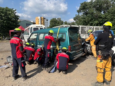 第16期消防人員救助培訓-車禍救援基礎班訓練