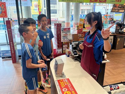「台中有鈣讚」2.0升級！8/31起擴大納入私立國小及設籍2至12歲孩童