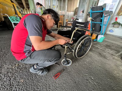 自行維修