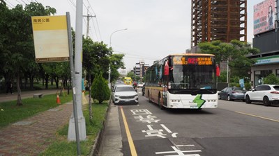 因應南興國中小新設學校以及周邊乘車需求，市府7月份已調整921路線營運班次