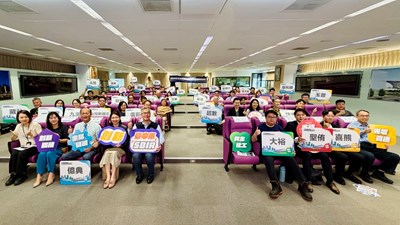 115年度「台中市地方產業創新研發推動計畫(地方型SBIR)」簽約儀式