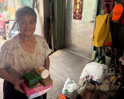 中秋送愛心物資照片01