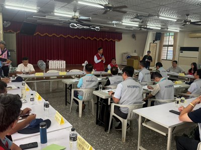 指揮官市府林副秘書長勉勵演習團隊