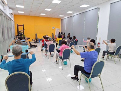 關注中高齡健康需求  中市社創基地支持團隊推動健康促進