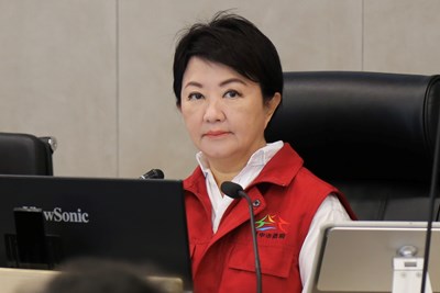 台中市長盧秀燕今（24）日上午主持災害應變中心一級開設第三次工作會報