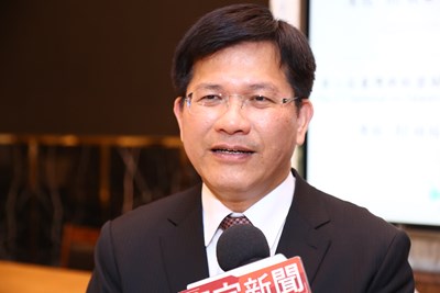 中央推動「綠能屋頂、全民參與」 林市長:樂見落實有助改善空氣品質