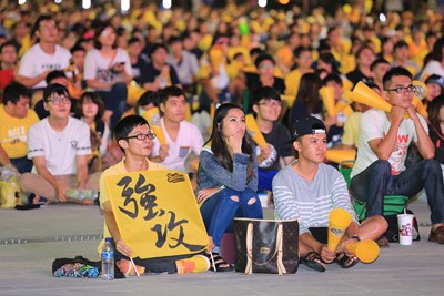 職棒總冠軍賽 中市府辦直播派對 為兄弟加油