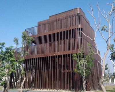 營造層層迷宮場景 中央公園「自我體驗區」完工