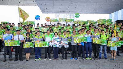 å¨ä¸­éä»æå°ä¸­ç»å ´ æå¯å¸é·ææåå°ä¸»éåµä½³ç¸¾
