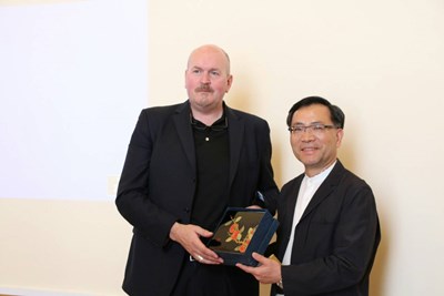 參訪英國零耗能社區及泰特現代藝術館 蔡副市長認有助中市減碳與古蹟活化更多元化
