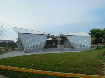 北屯區廍子公園公廁完工啟用 外型獨具成為公共空間新亮點