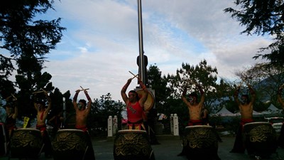 九天陣頭撼響梨山 團長許振榮親率電音三太子磅礡獻藝