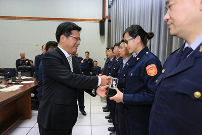 林市長參與市警局務會報 強調治安「防微杜漸」
