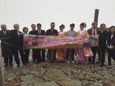 中市府赴名古屋市拜會洽談國際城市交流 率新人參加日本駒根市「純白婚」