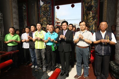 大肚萬興宮媽祖回駕 林市長讚地方宮廟團結讓媽祖文化發揚光大