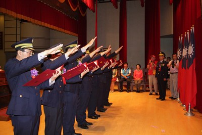 警察局分局長、大隊長聯合布達 潘副市長盼為台中治安注入新力量