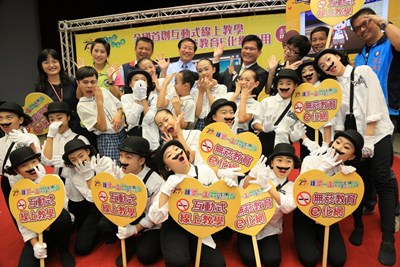 全國首創無菸教育e化網 林市長強調菸害防制從小做起
