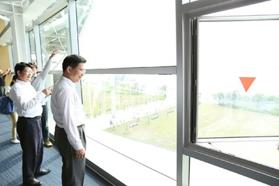 參訪高雄展覽館 林市長:台中雙會展中心定位分工明確 力爭中央支持