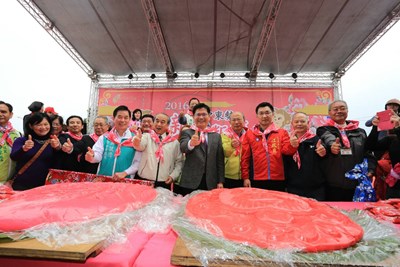 新丁粄節熱鬧開幕 林市長盼將東勢客家文化發揚光大