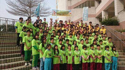 創意生活營文雅國小登場 培養學生團隊合作能力