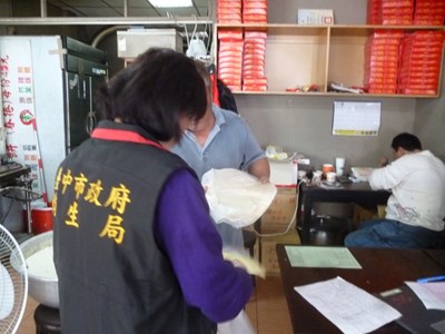 清明節潤餅食材 市府衛生局抽驗123件全數合格
