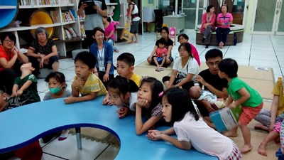 國際家庭日推廣家庭教育 中市擴充家庭教育中心設施並辦弱勢輔導課程